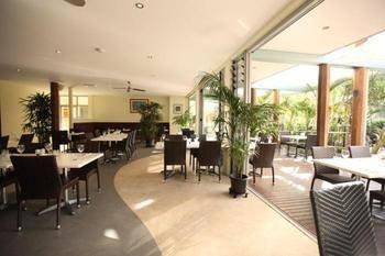 Mobys Beachside Retreat Aparthotel Blueys Beach